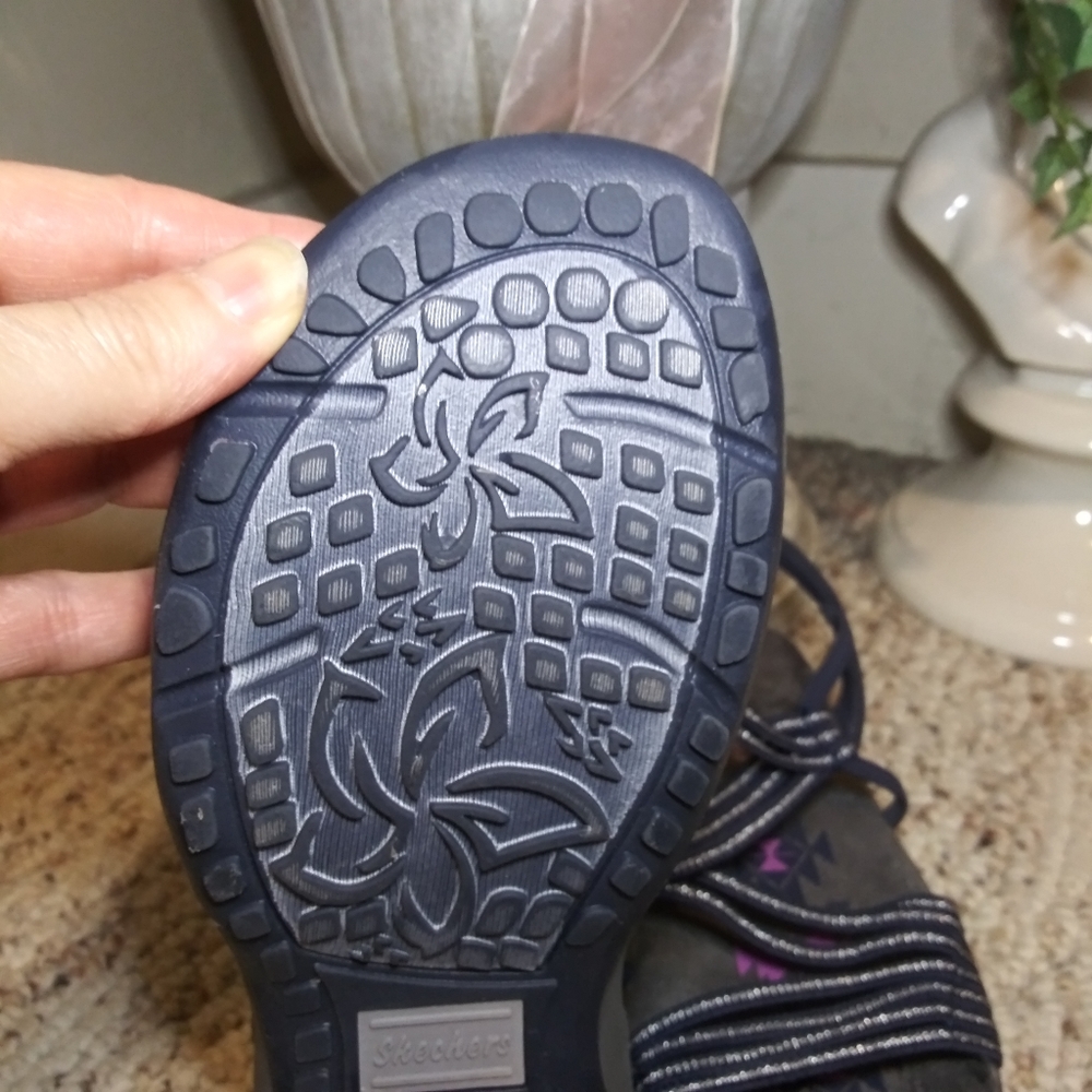 Skechers Reggae Slim "Stretch Slinky" Navy & Silver Washable Memory Foam Sandals - Picture 7 of 9